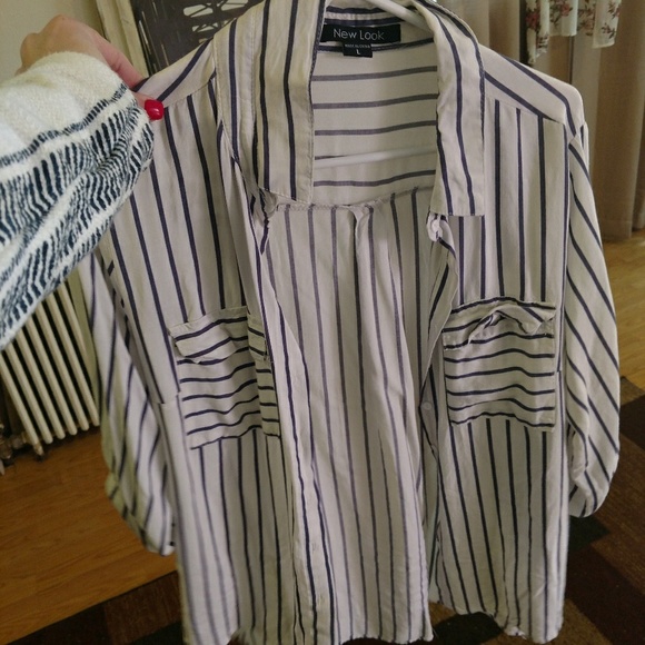 Clothes - Picture 4 of 6